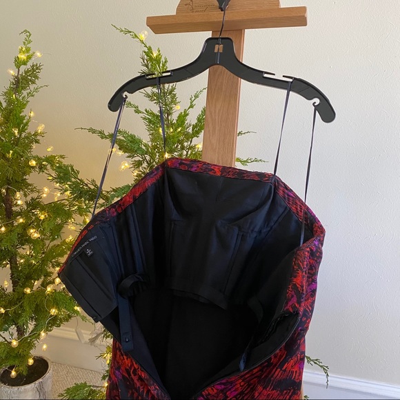 Worn once silk Carmen Marc Valvo pattern dress - Picture 2 of 9